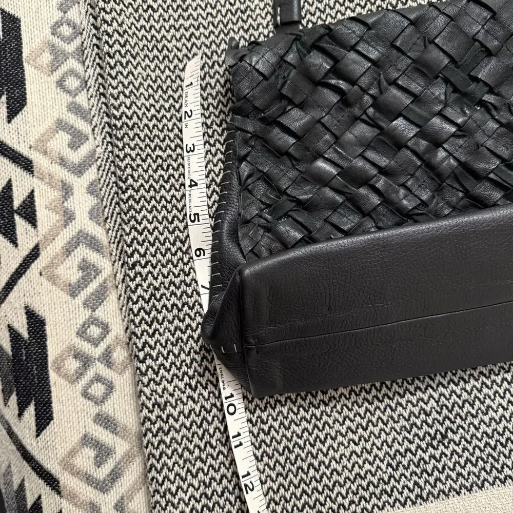 Henry Beguelin Black Pebbled/Woven Shoulder Bag